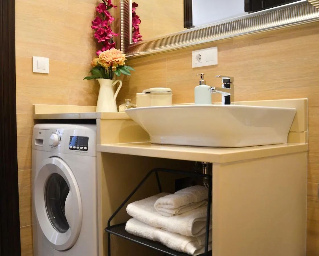 Apartamento San Jacinto III Sevilla 0*,  Spanje
